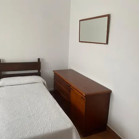 La Portilla De *