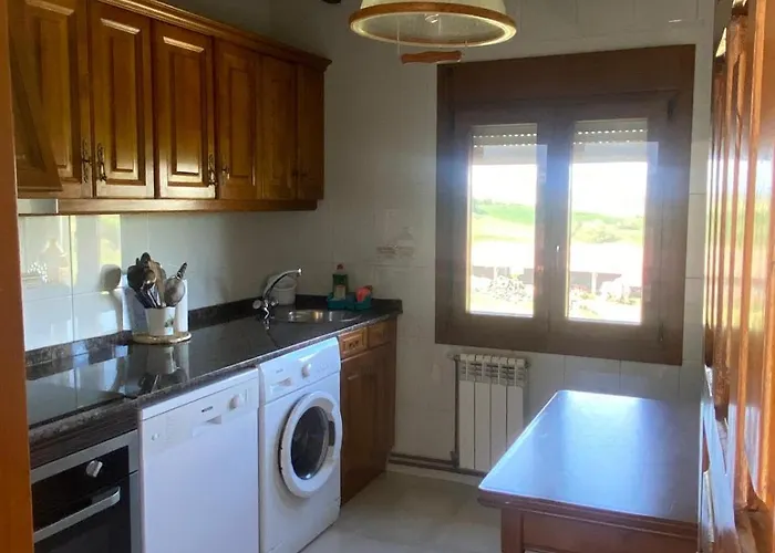 La Portilla De * El Tejo