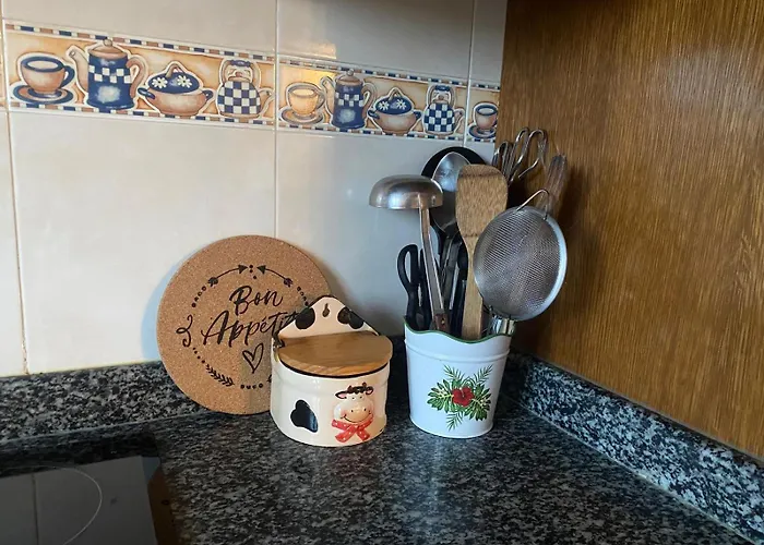 La Portilla De * El Tejo